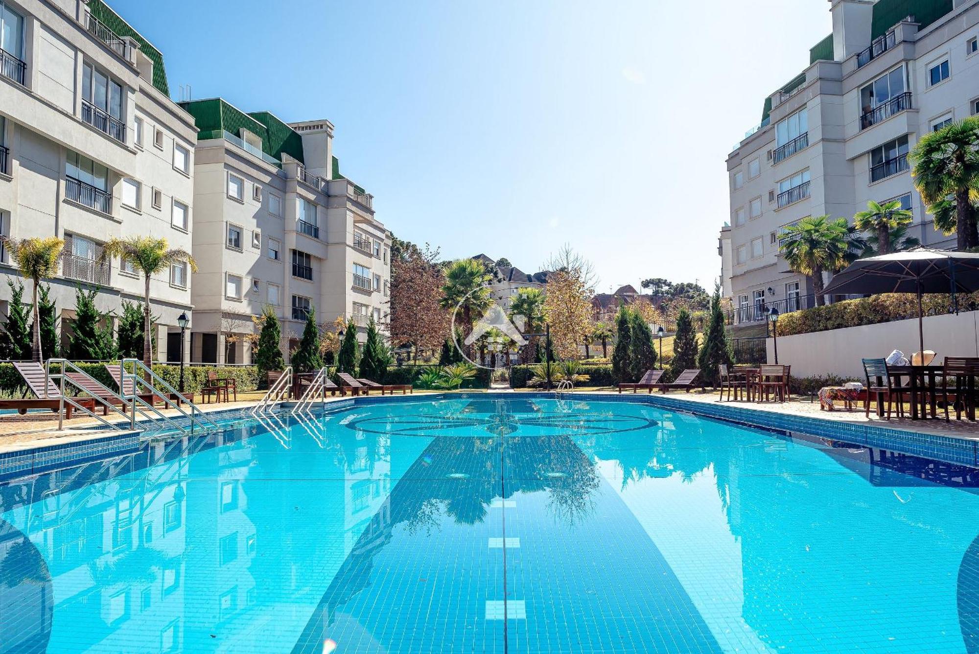Moderna Cobertura Duplex Com 4 Suites Em Condominio Com Lazer Completo - Campos do Jordão エクステリア 写真